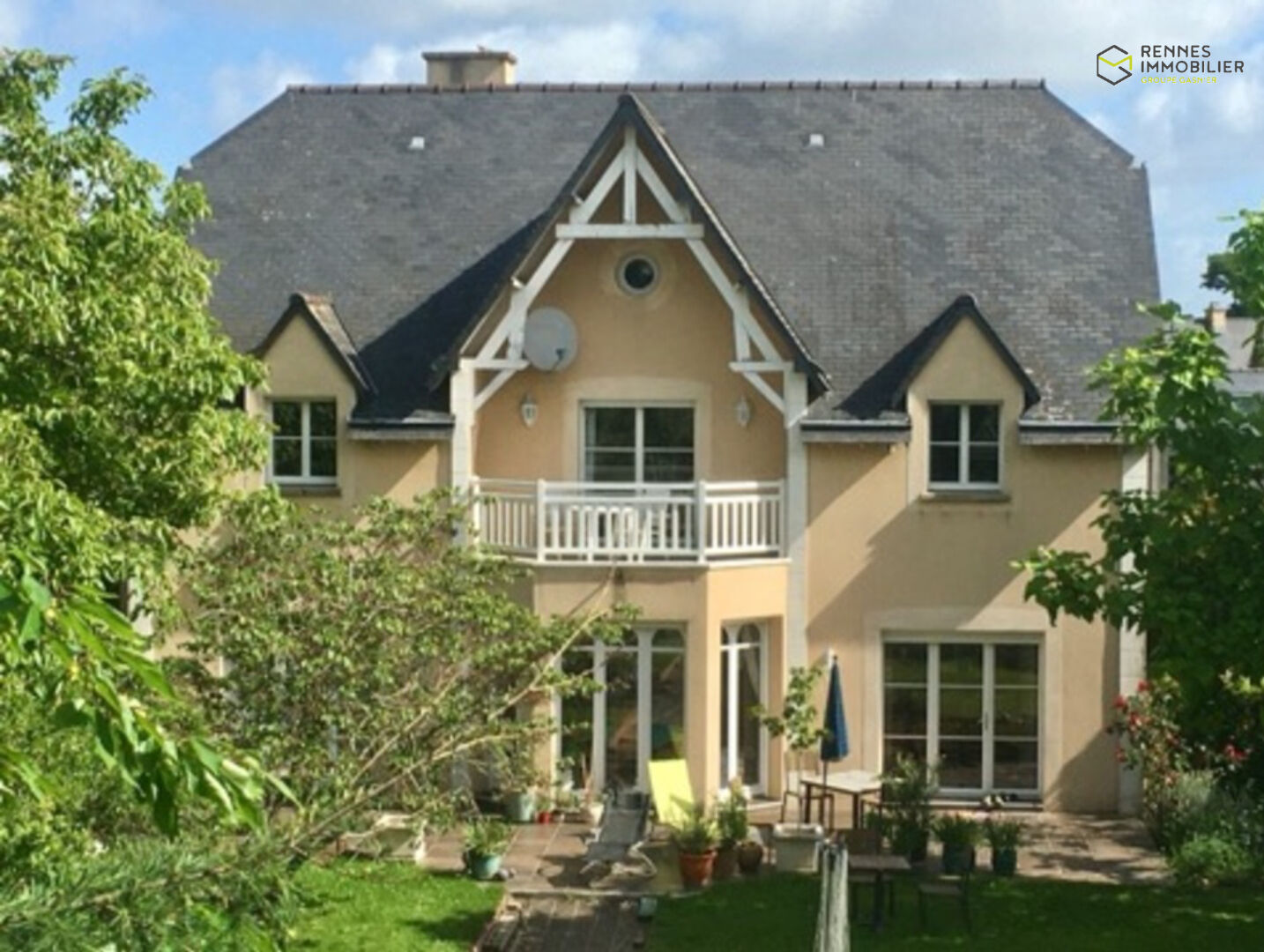 Photo BELLE PROPRIETE 9 PIECES image 1/6