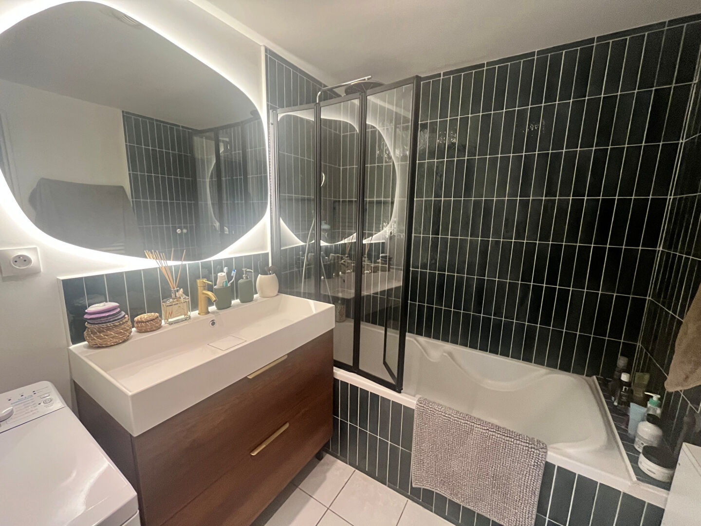 Photo Appartement Hyper centre de Saint Grégoire 45 m2  environ et terrasse. image 6/6