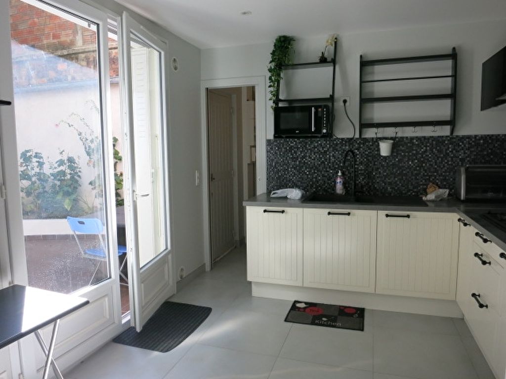 Vente Appartement de 3 pièces 73 m² - MONTROUGE 92120 | REZ DE CHAUSSEE.COM - AR photo3