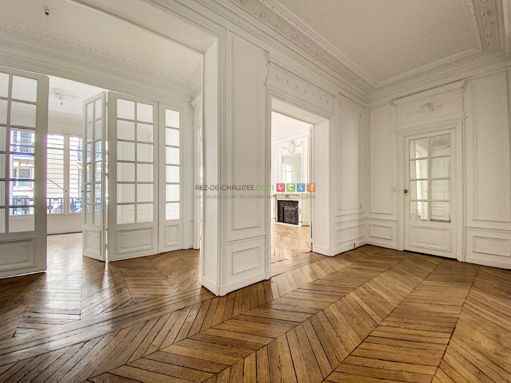 Vente Appartement de 8 pièces 220 m² - PARIS 75116 | REZ DE CHAUSSEE.COM - AR photo2