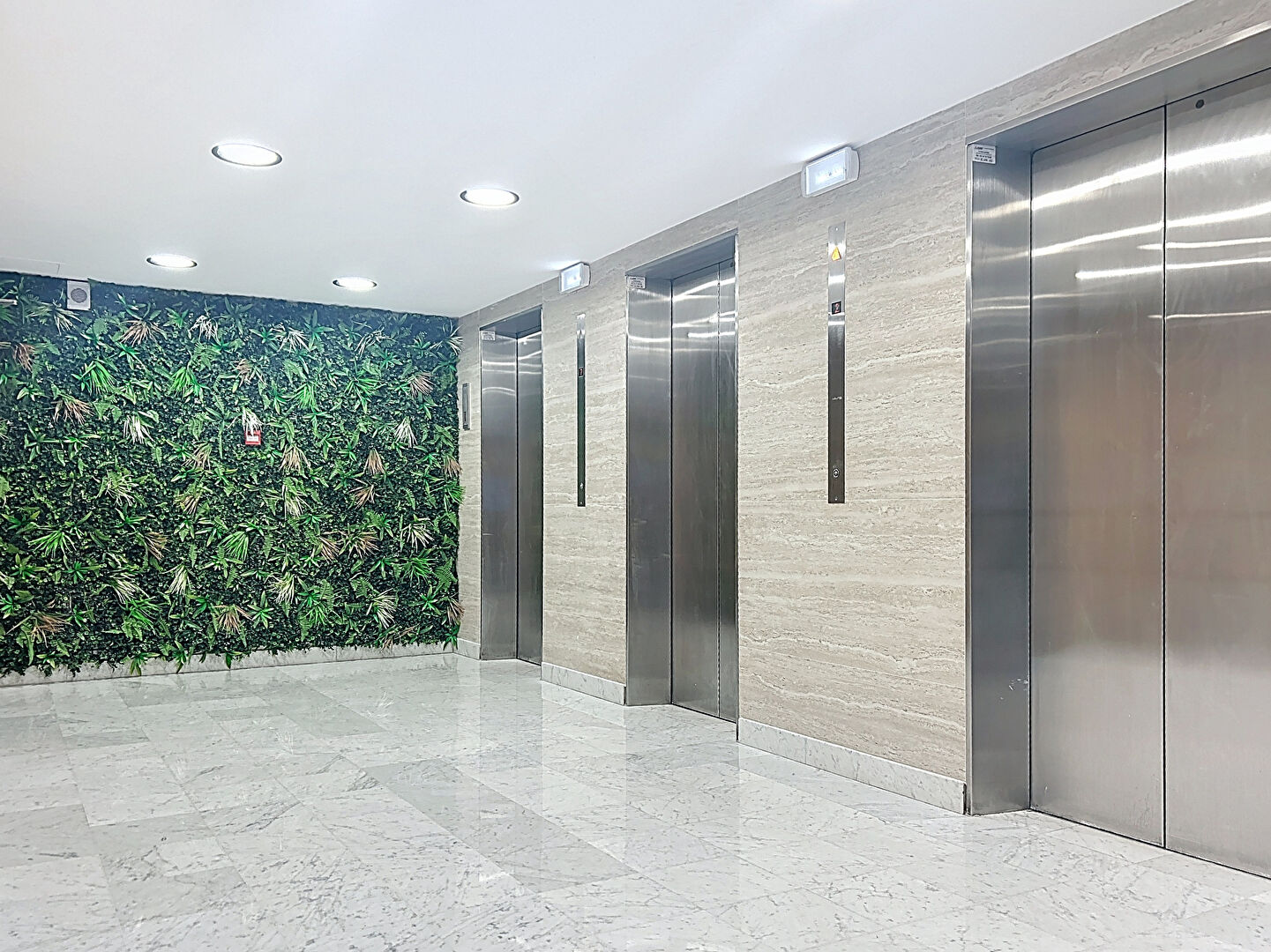 Bureaux Maisons Alfort de176 M2.