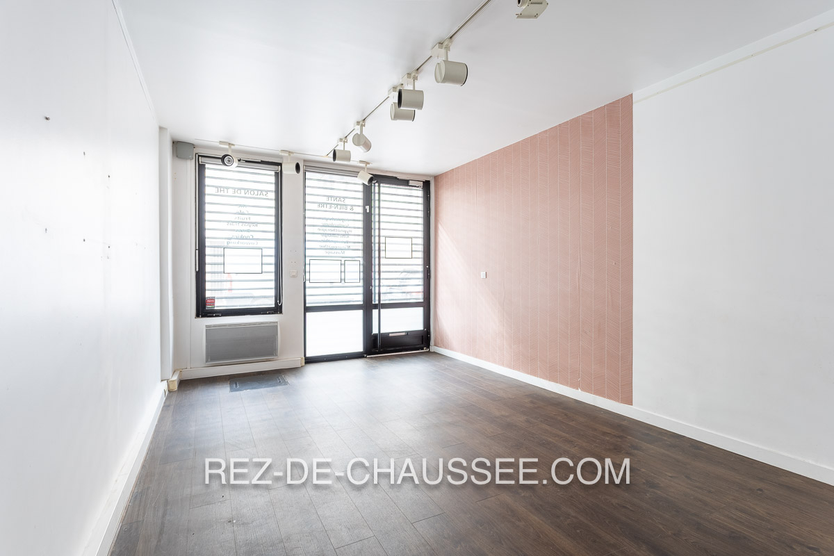 BUREAUX RDC + 1er ETAGE RUE DE VANVES