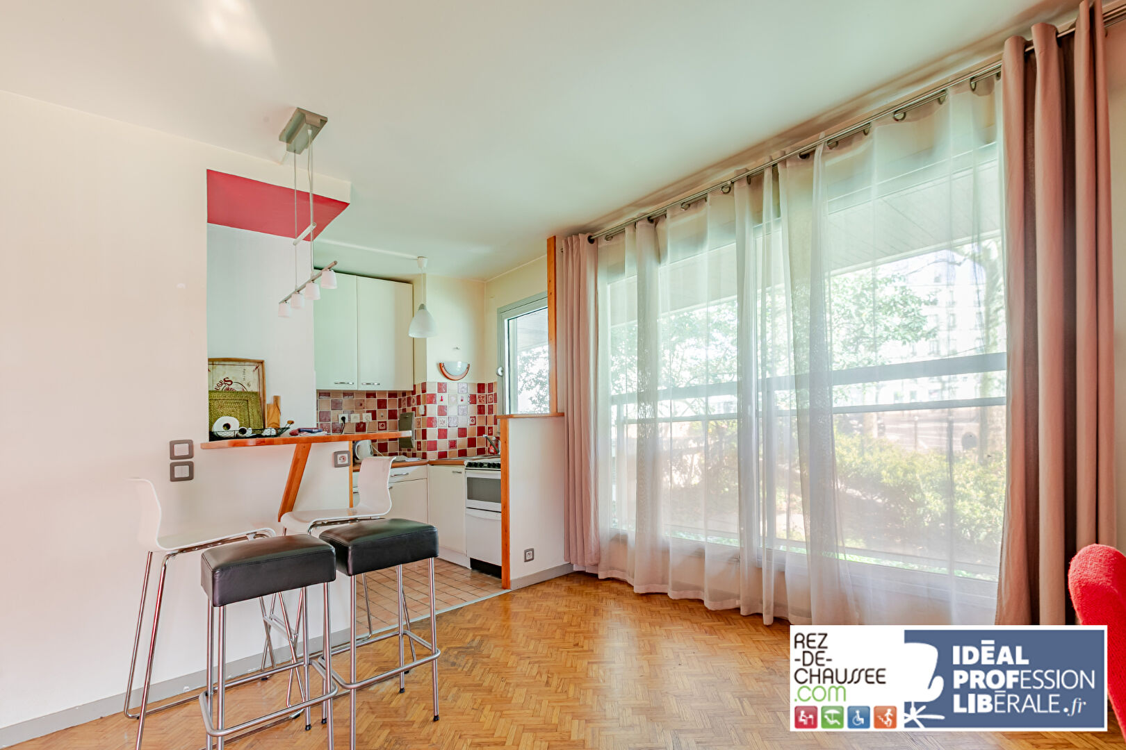 STUDIO QUARTIER VICTOR HUGO - REINE