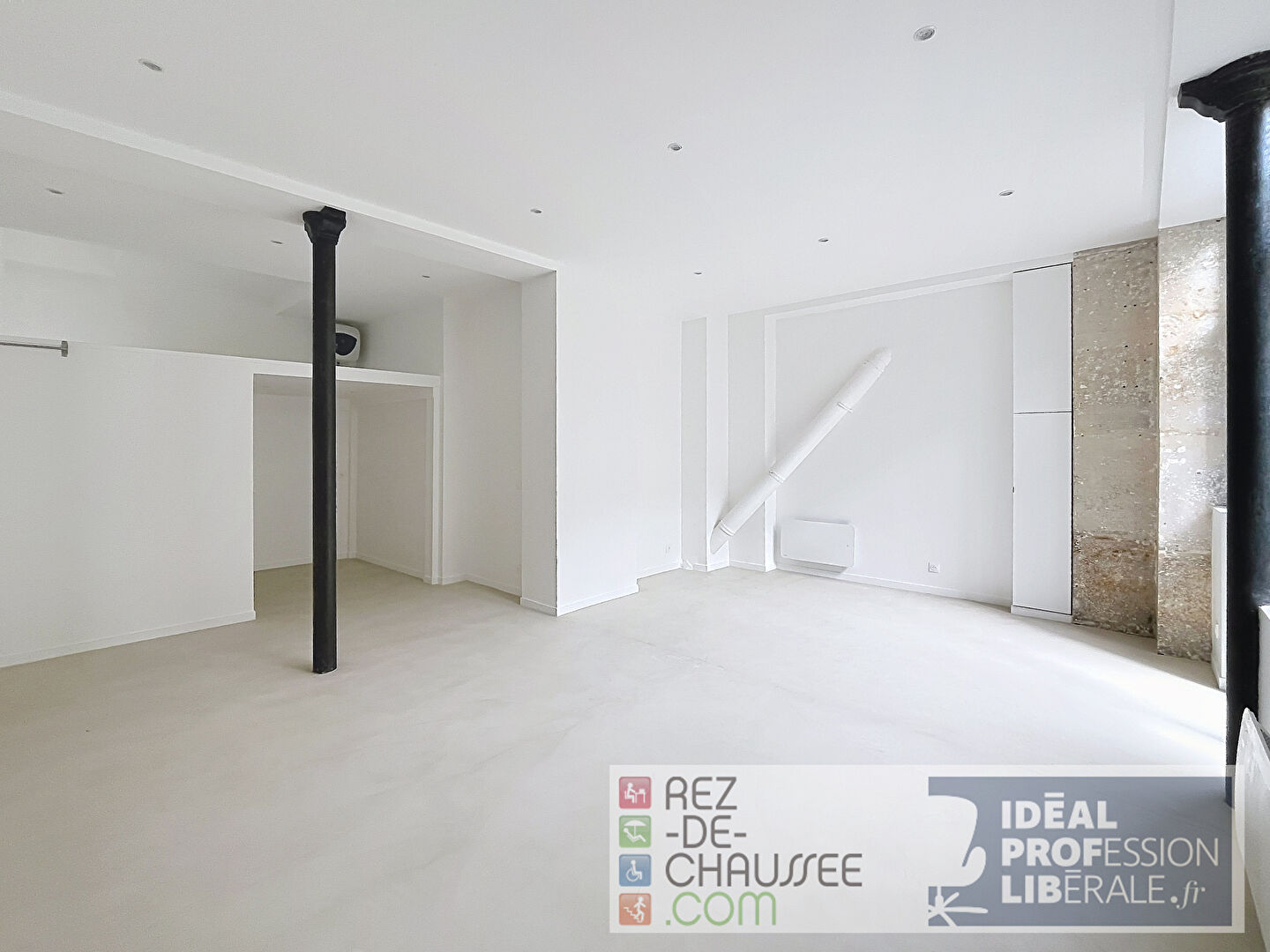 Beau local de bureaux sur cour arborée à Paris 18 — photo 5