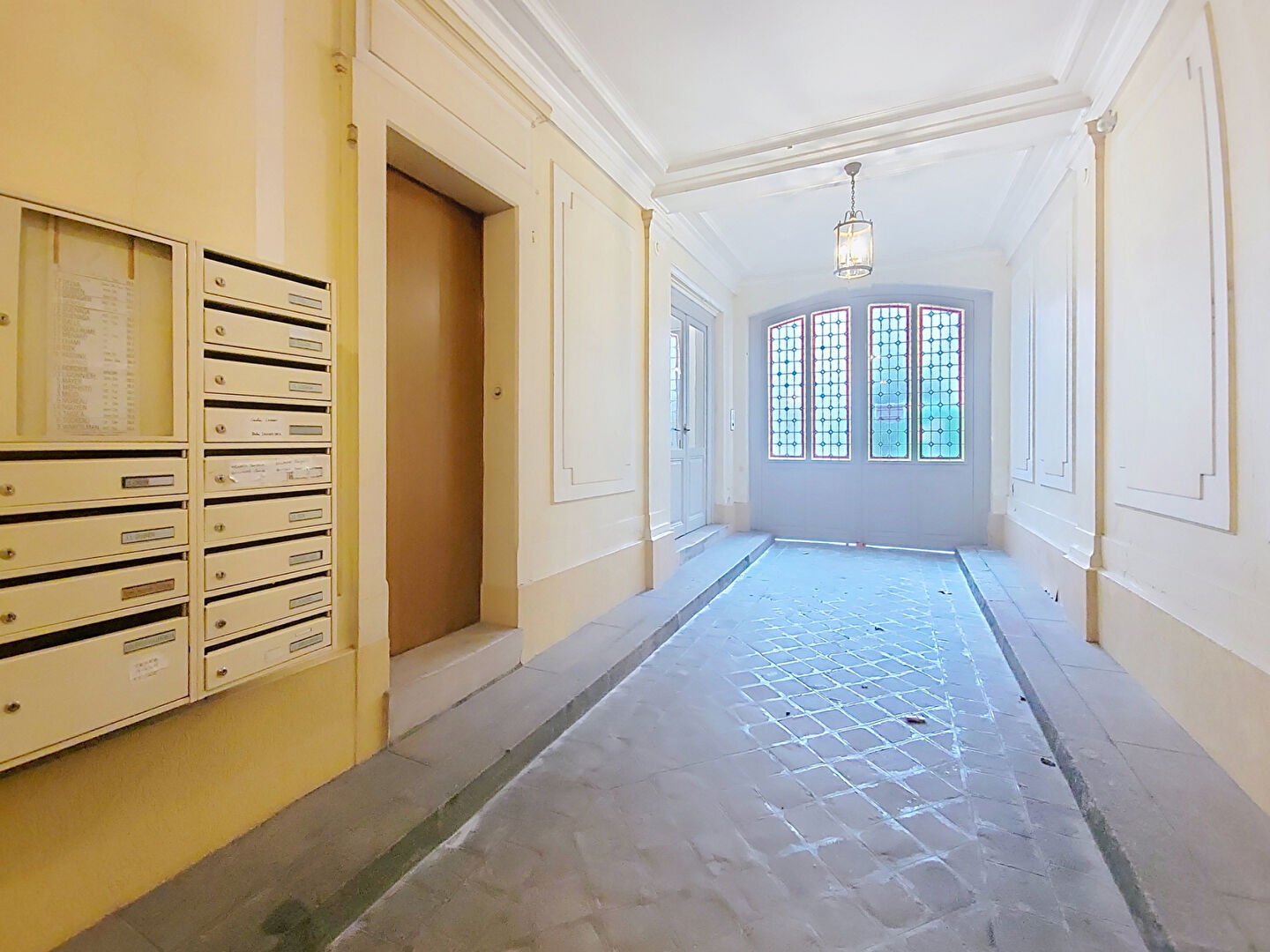 Bureaux pour professions liberales à Paris 14 — photo 3