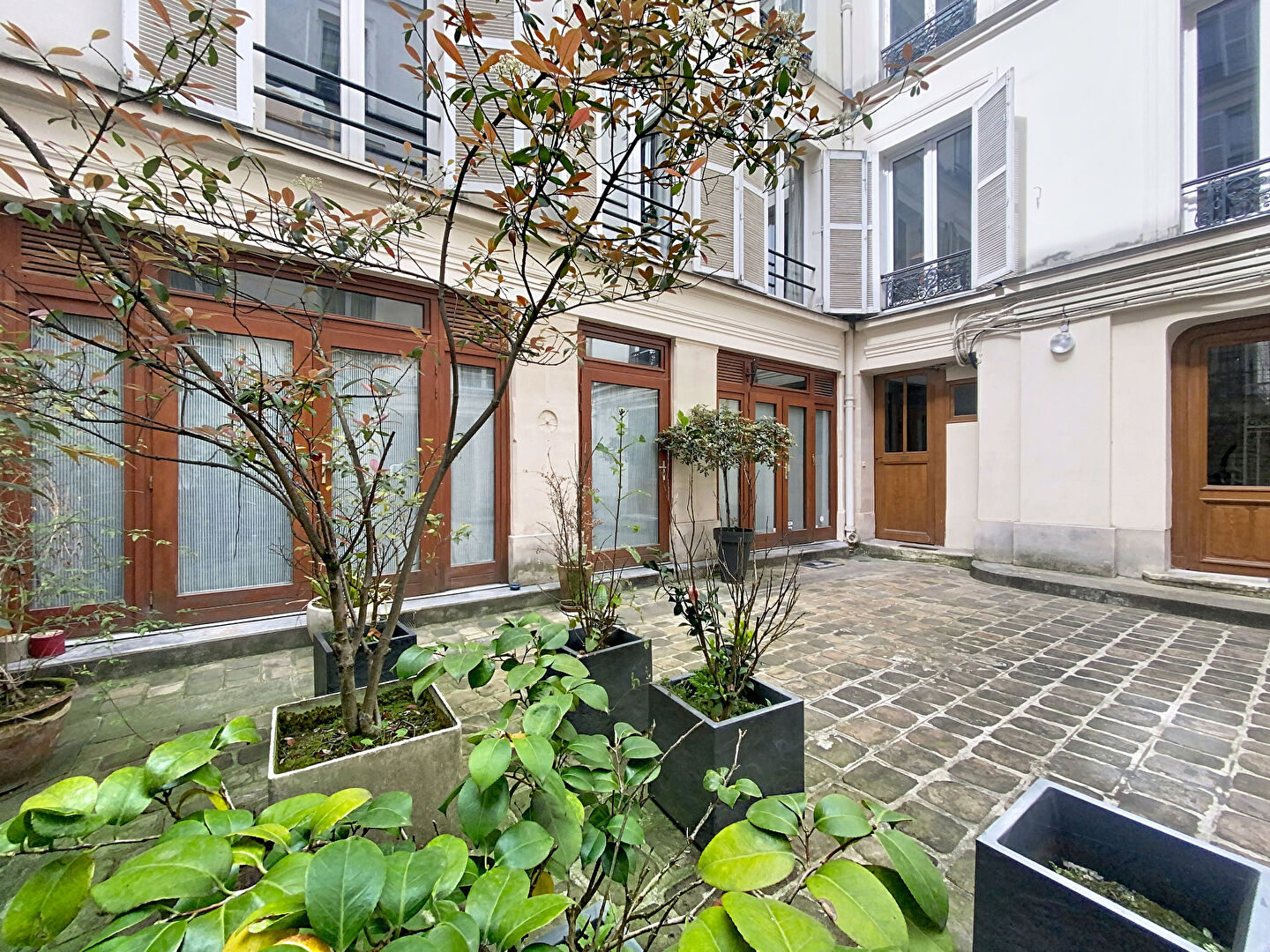 ANCIEN ATELIER  COEUR MARTYRS.