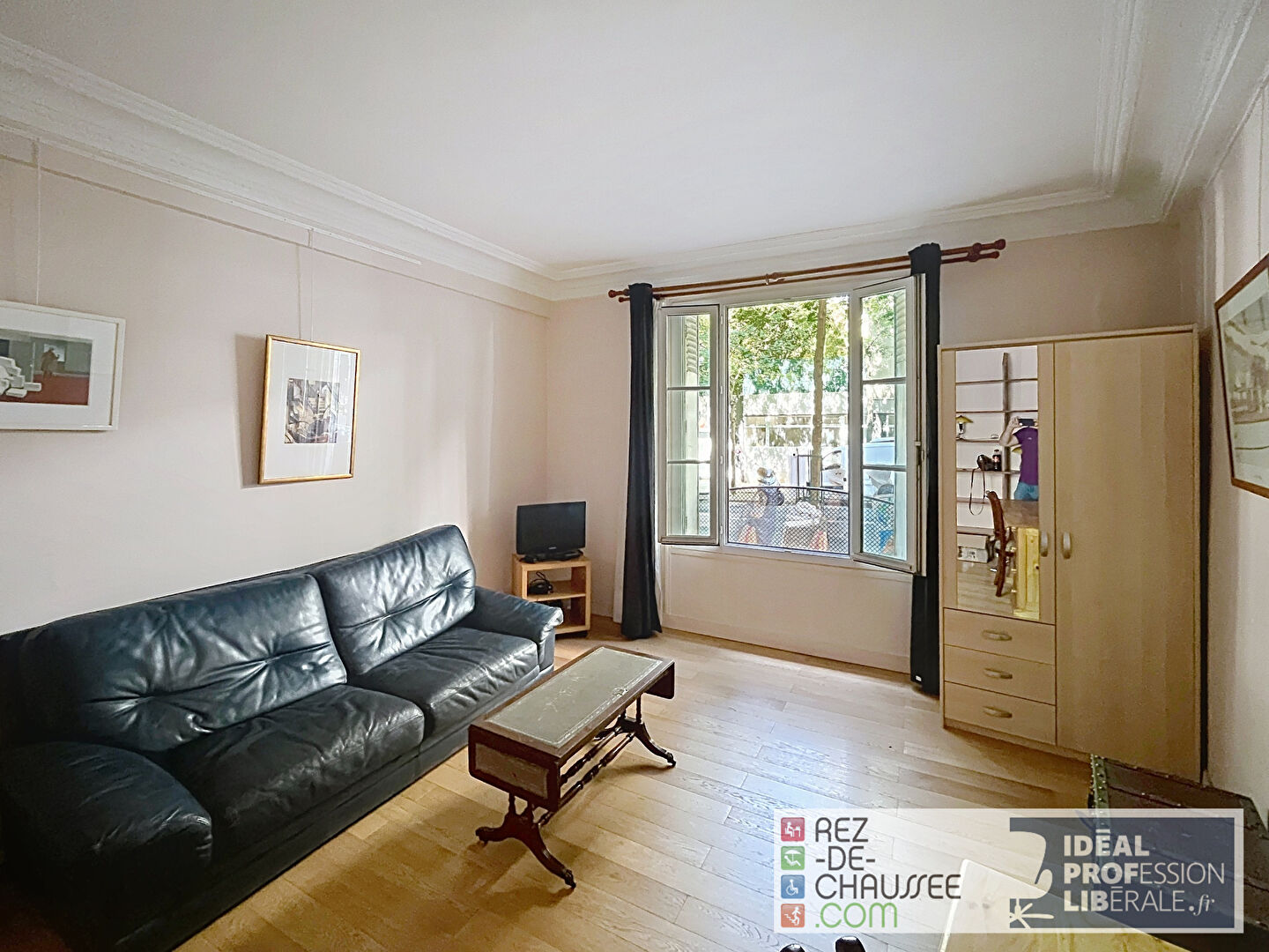BUTTE MONTMARTRE - ESPACE POUR PROFESSION LIBÉRALE