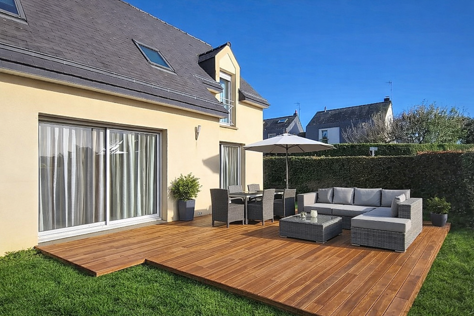 Agence immobilière de 
 RICHARD FONTAINE IMMO Cesson sevigne - RICHARD FONTAINE IMMO 
