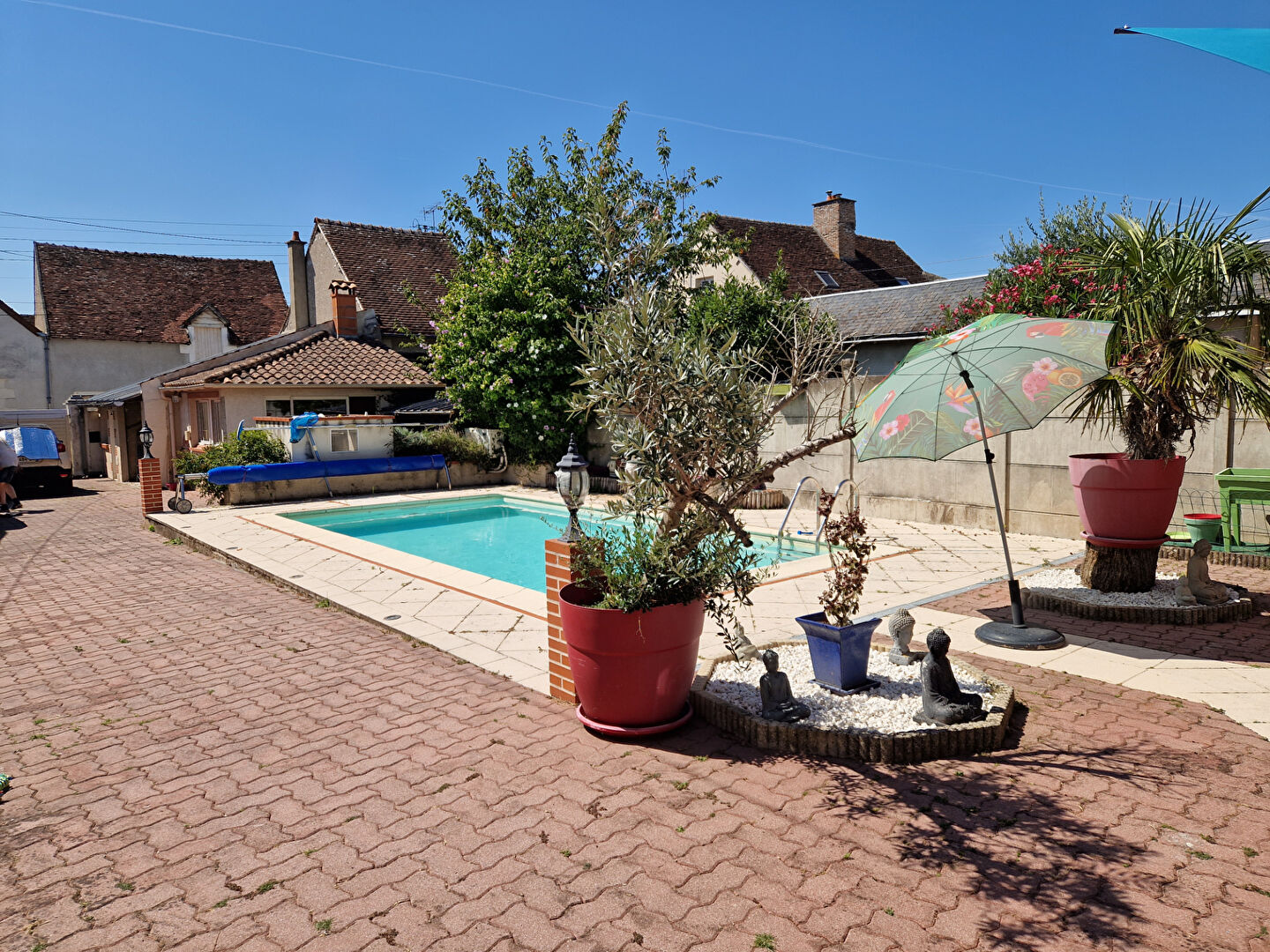 Photo A SELLES SUR CHER MAISON CENTRE VILLE AVEC PISCINE image 2/6