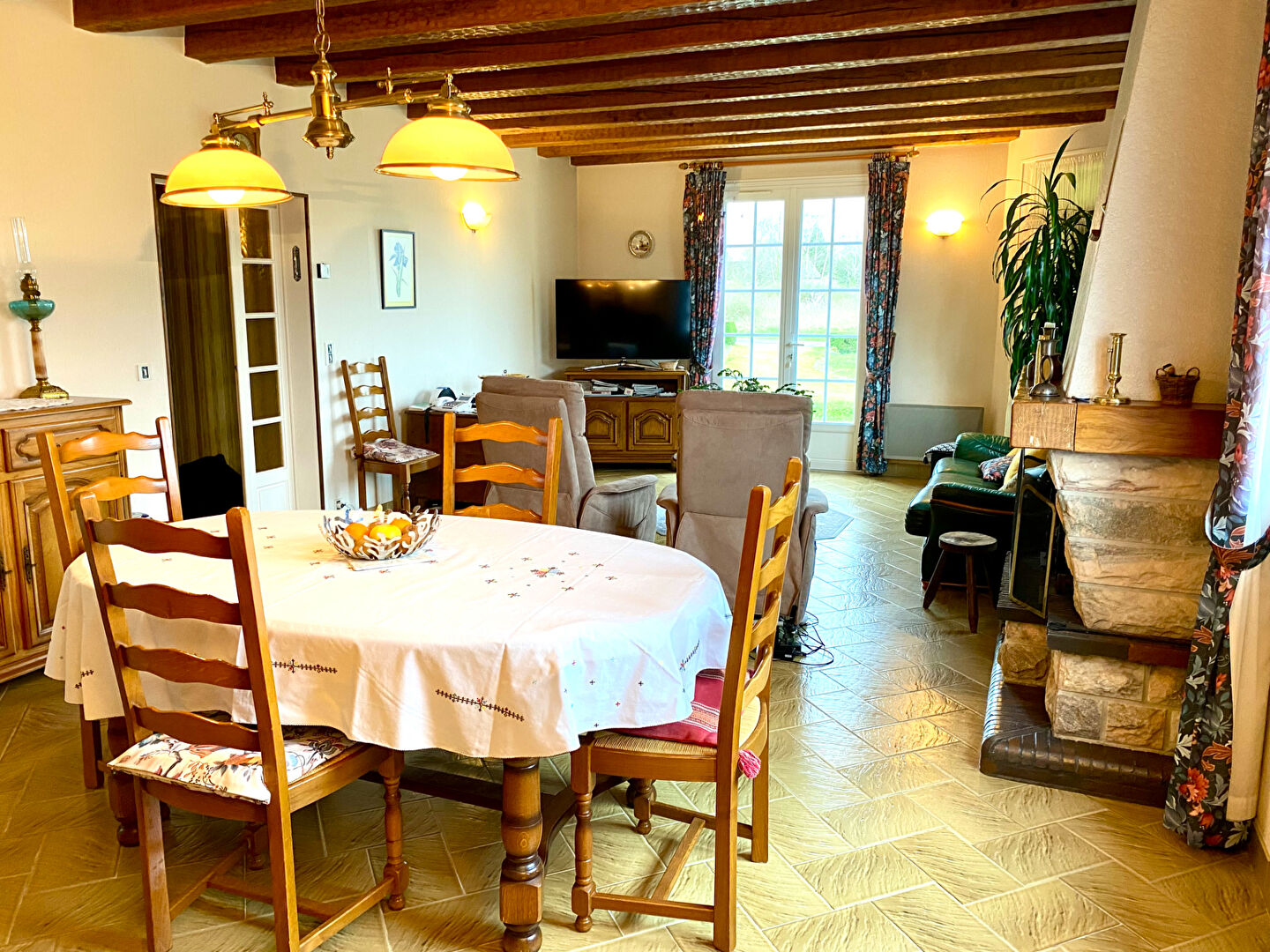 Photo Maison Seigy 260 m2 7 chambres image 4/6