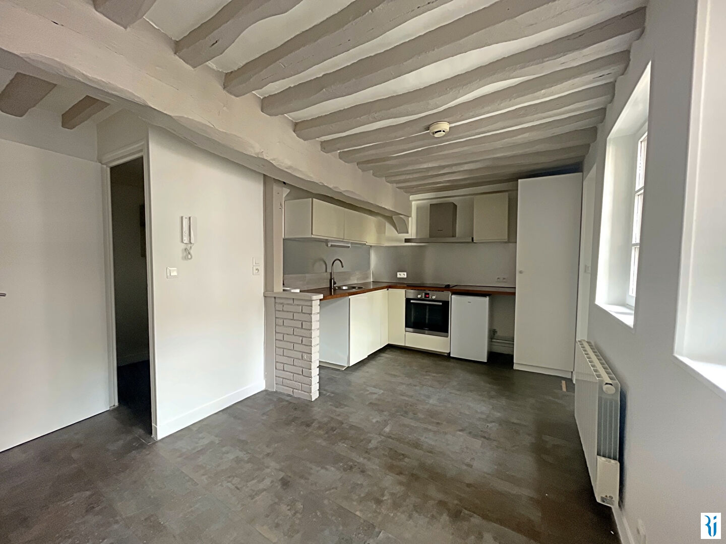 Agence immobilière de 
 IMMO DE FRANCE NORMANDIE - IMMO DE FRANCE NORMANDIE 
