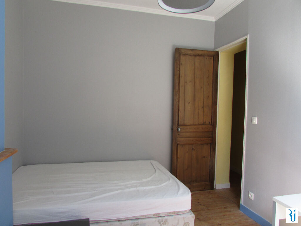 Photo APPARTEMENT ROUEN T2 MEUBLÉ image 3/4