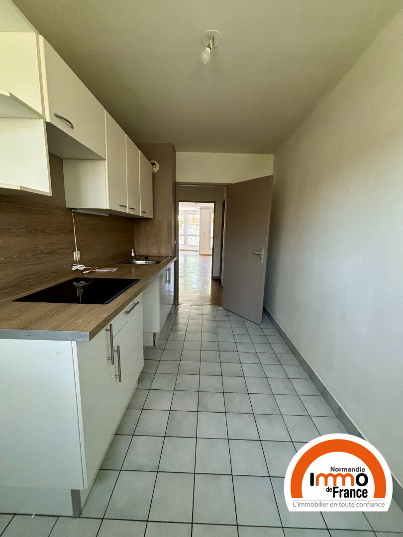 Photo ROUEN PROCHE DU CHU / LYCEE JEANNE D'ARC - F3 de 64,50 m²  avec terrasse et garage fermé image 4/6