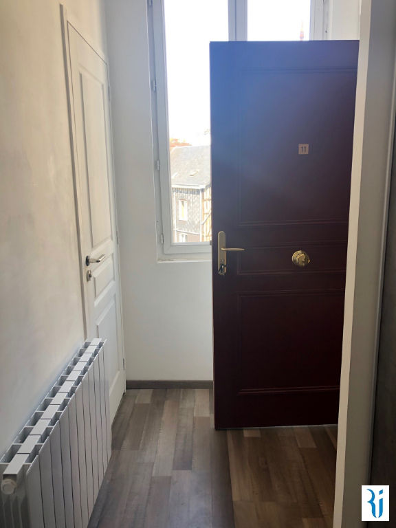 Photo ROUEN PLACE SAINT MARC  - F2 de 38 m² image 4/4