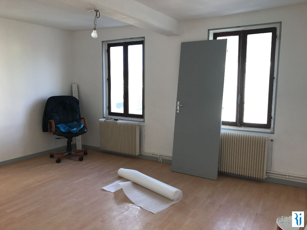 Photo IMMEUBLE LE GRAND QUEVILLY - image 3/4