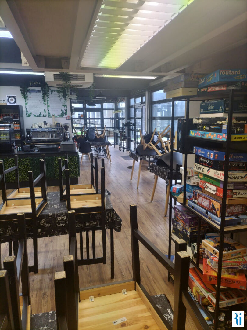 Photo Local avec extraction 90.76 m2 MONT SAINT AIGNAN image 4/4