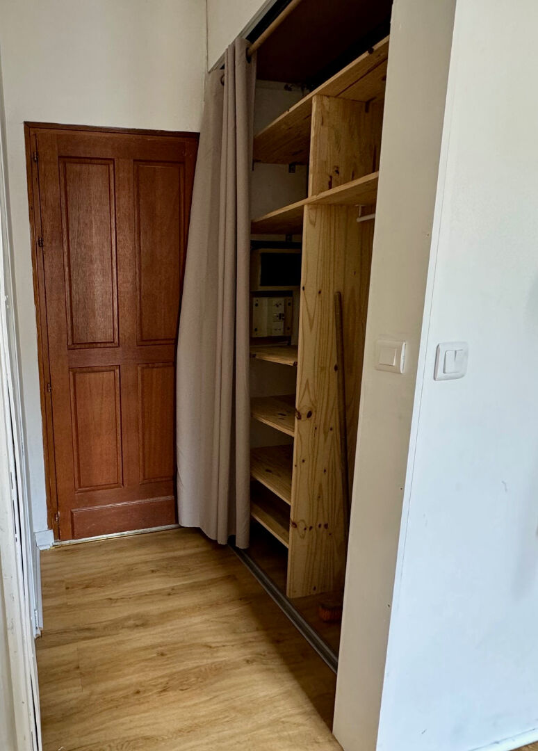 Photo ROUEN PROCHE DE LA PLACE DU VIEUX MARCHE - Studio MEUBLE de 26,30 m² image 4/6