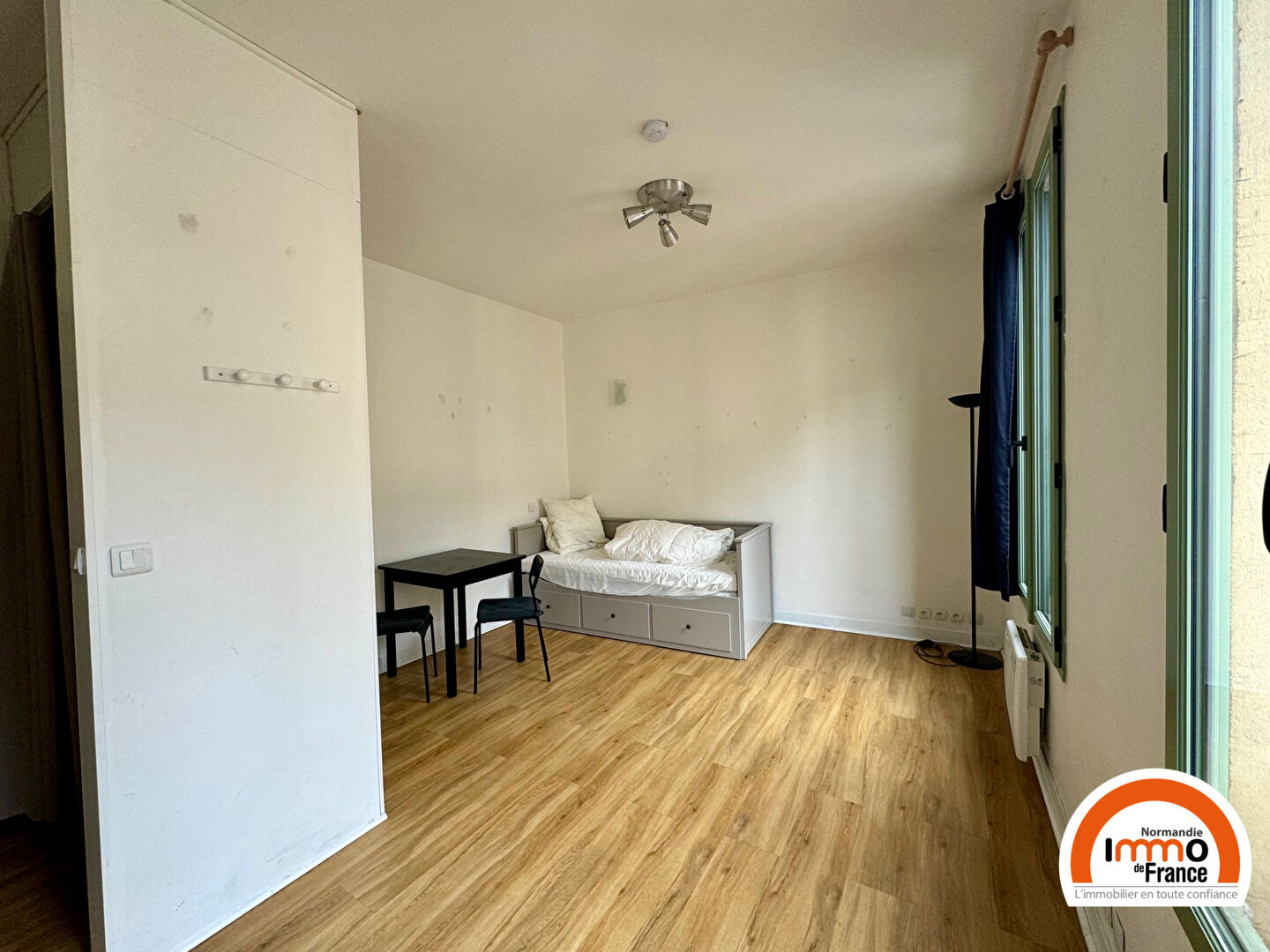 Photo ROUEN PROCHE DE LA PLACE DU VIEUX MARCHE - Studio MEUBLE de 26,30 m² image 6/6