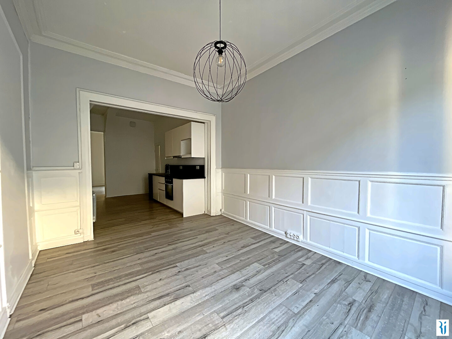 Photo Appartement + courette privative 2 pièce(s) 44.11 m2 image 6/6