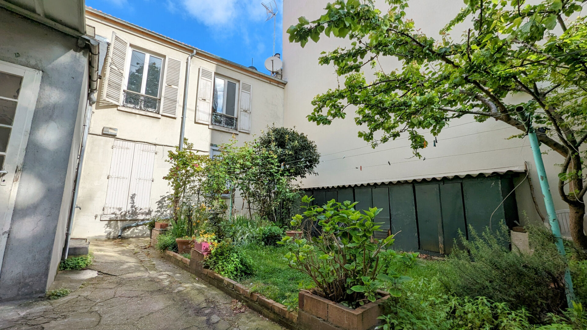 Agence immobilière de SAINT DENIS IMMOBILIER - SAINT DENIS IMMOBILIER