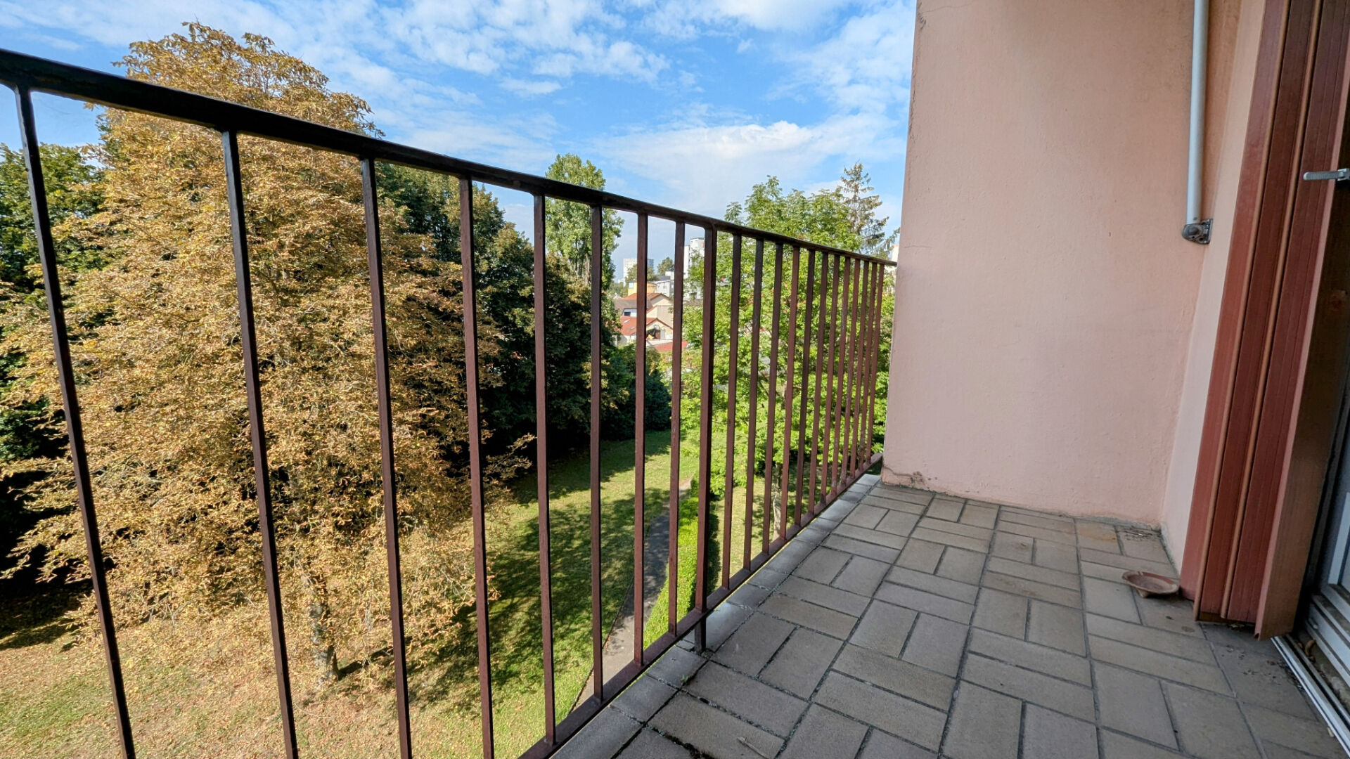 Photo Appartement Saint Denis 4 pièce(s) 71.12 m2 image 3/6