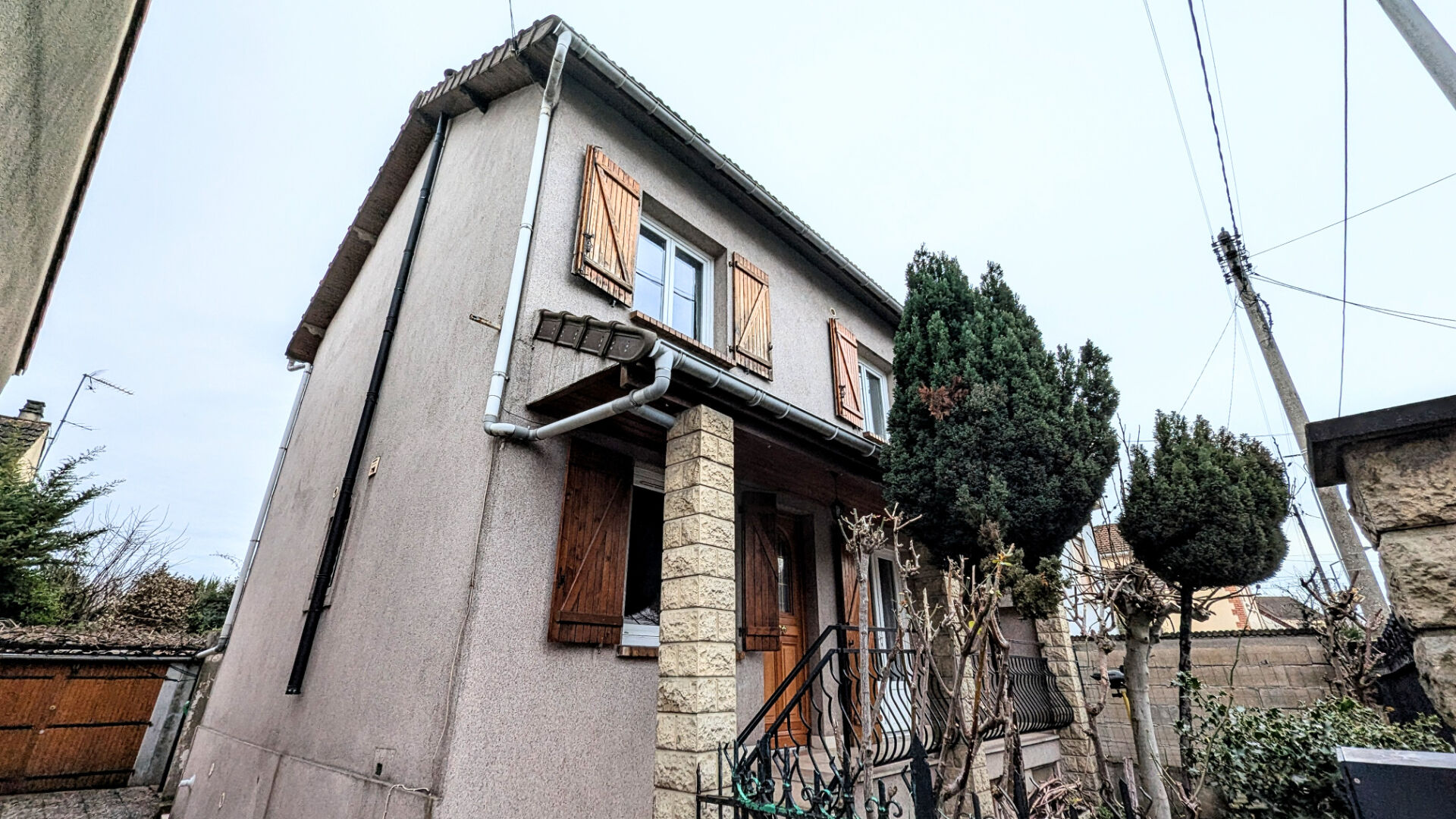 Photo Maison Saint Denis 8 pièce(s) 100 m2 image 1/6