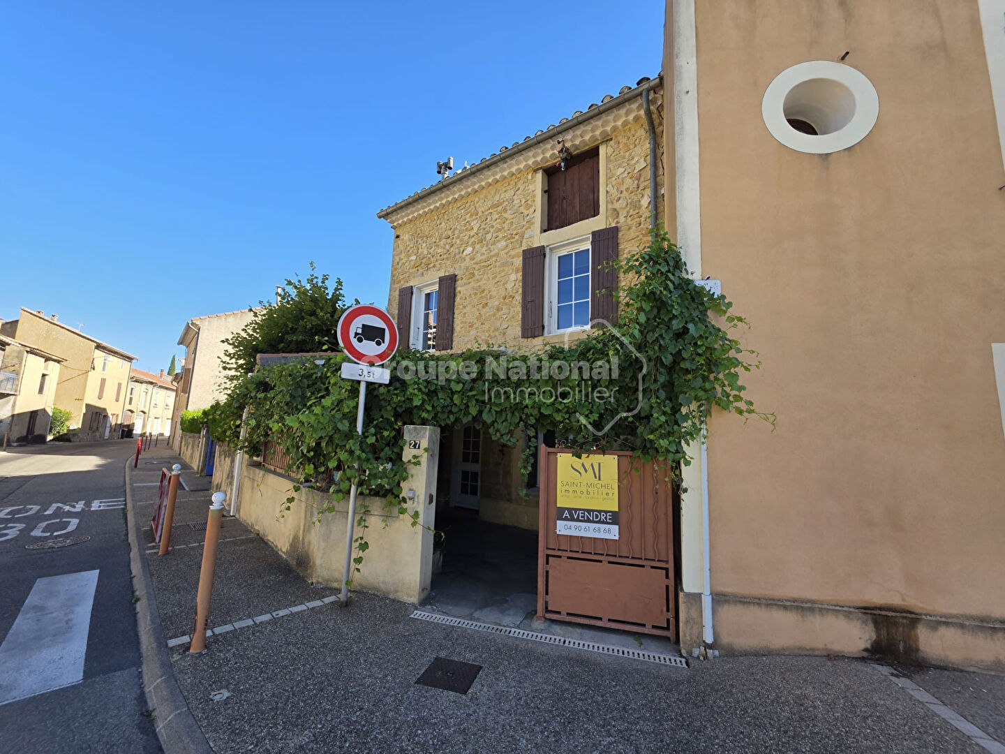 Exclusivité - Maison de ville pleine de charme - Avec cour