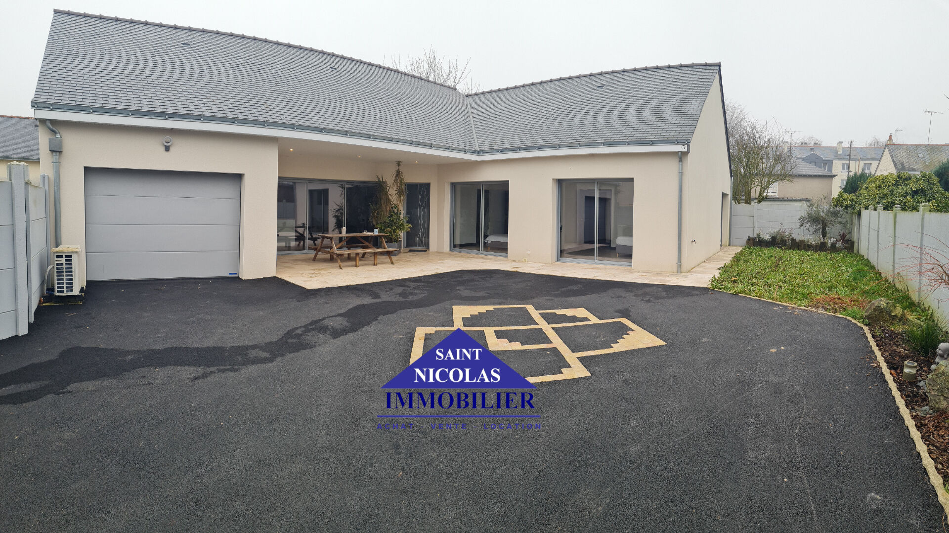 Maison Chateaubriant 6 pièce(s) 154 m²