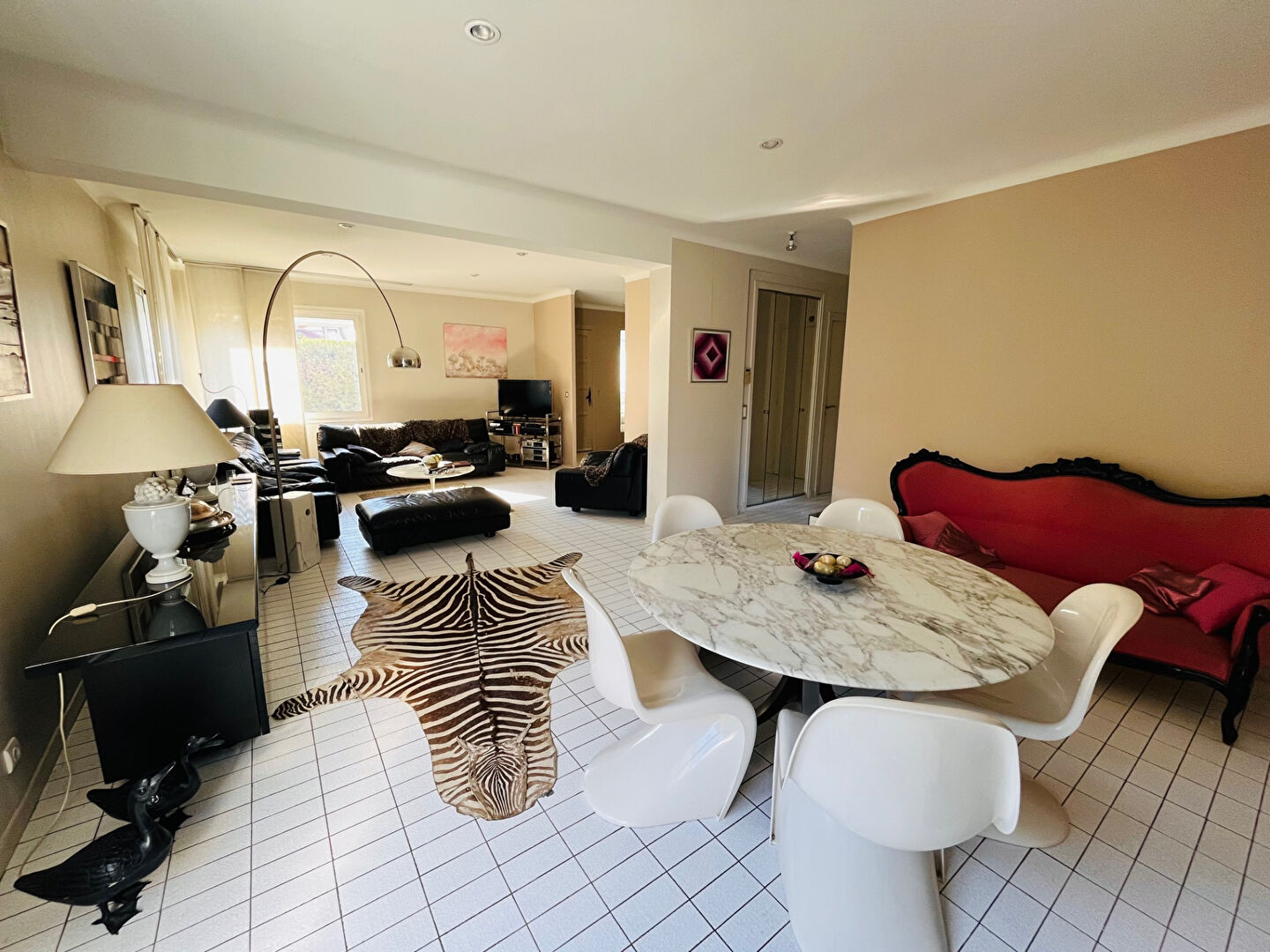 Photo Maison Béziers 6 pièce(s) 155 m2 image 4/6