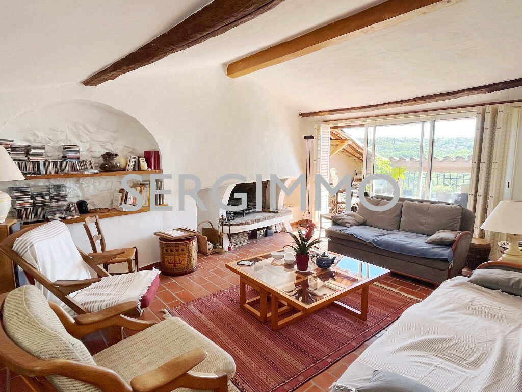 Photo Maison de village en pierre Callian vue panoramique et terrasse 4 pièce(s) 100 m2 image 3/6