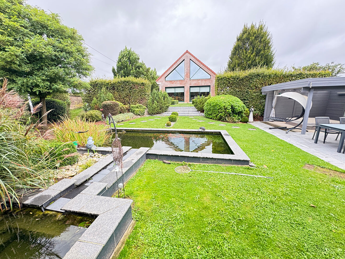 Buissy, à 3 km de MARQUION magnifique maison de 263M² sur 1370M² de terrain