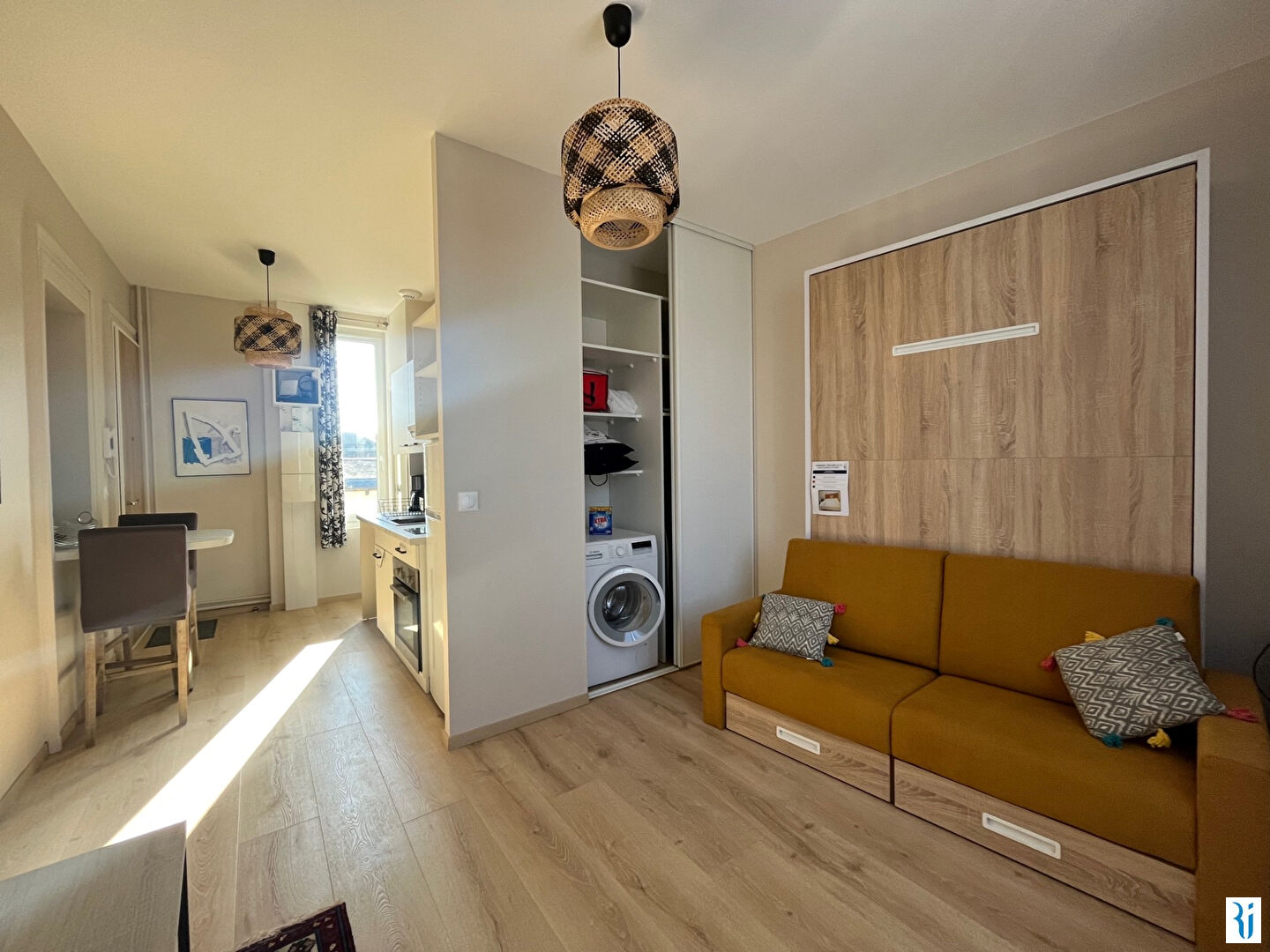 A vendre ROUEN HYPER CENTRE Immeuble de rapport aux prestations haut de gamme.