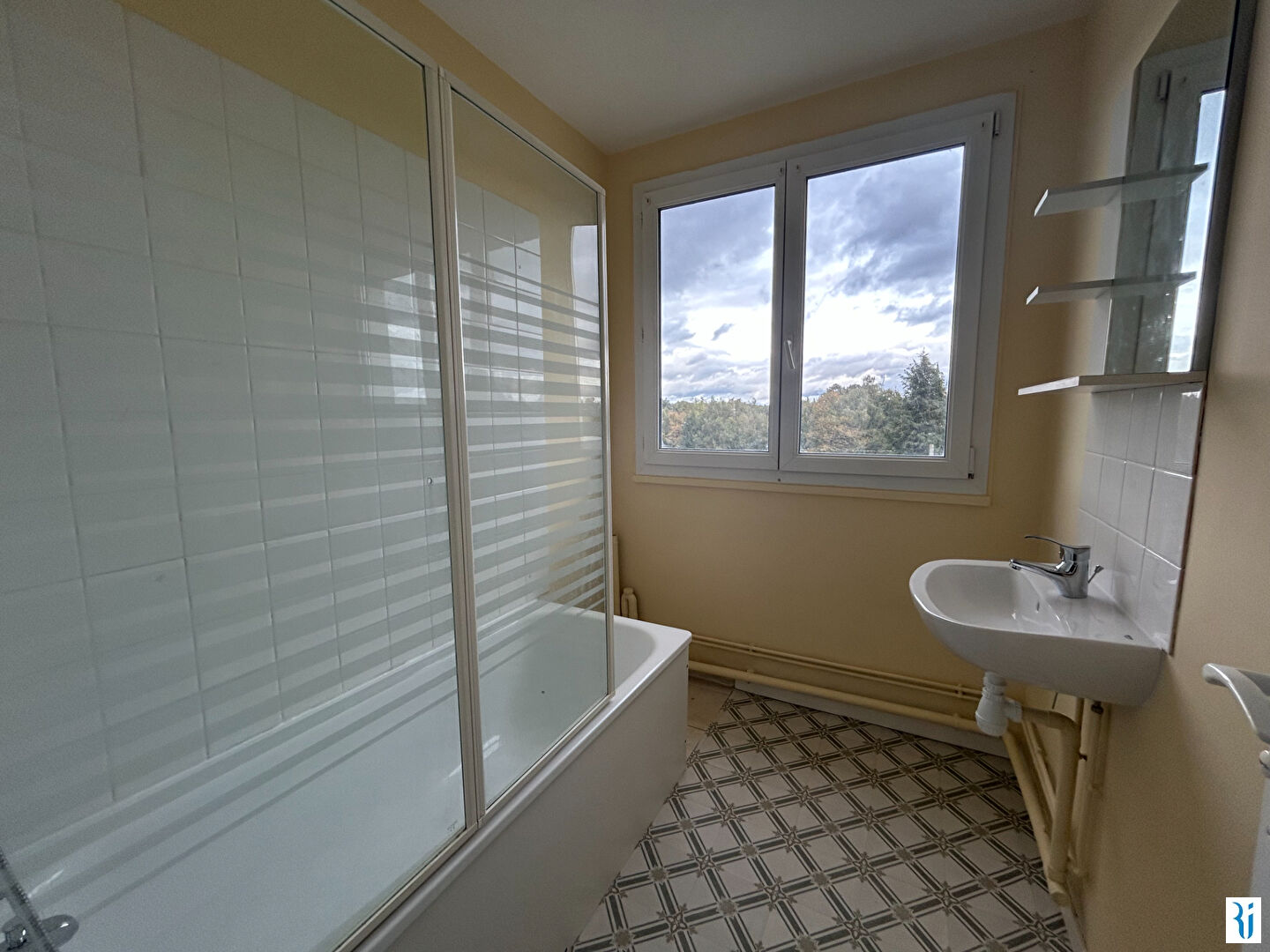 Photo À Vendre Appartement Maromme F4 71.71 m2 image 5/6