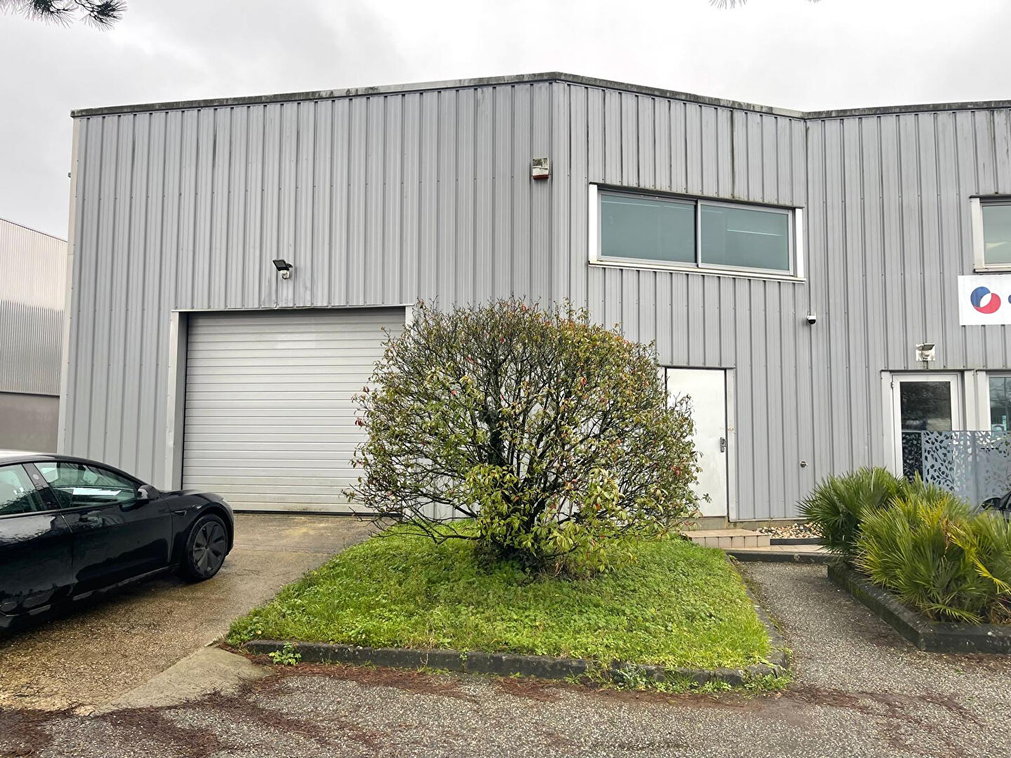 Photo Entrepôt / Local Industriel  255 m2 - Mérignac image 3/6