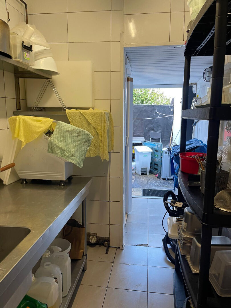 Photo FDC AUX NORMES SPECIALE OU RESTAURANT RAPIDE - LE BOUSCAT image 5/6