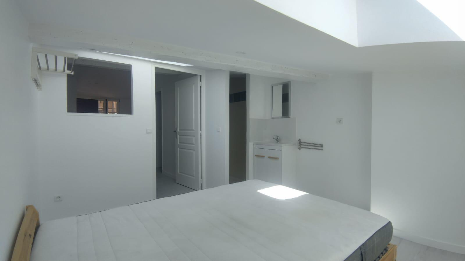 Photo Appartement meublée - Bordeaux Capucins image 2/6