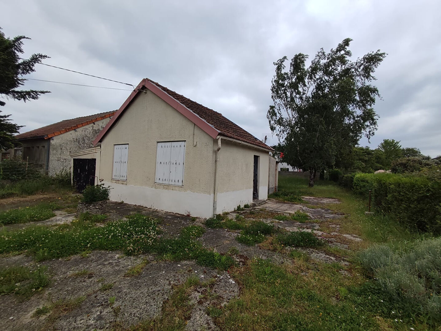 REZE : Les Carterons, Maison de 70 m² avec un Terrain de 630 m2 viabilisé, libre de constructeur