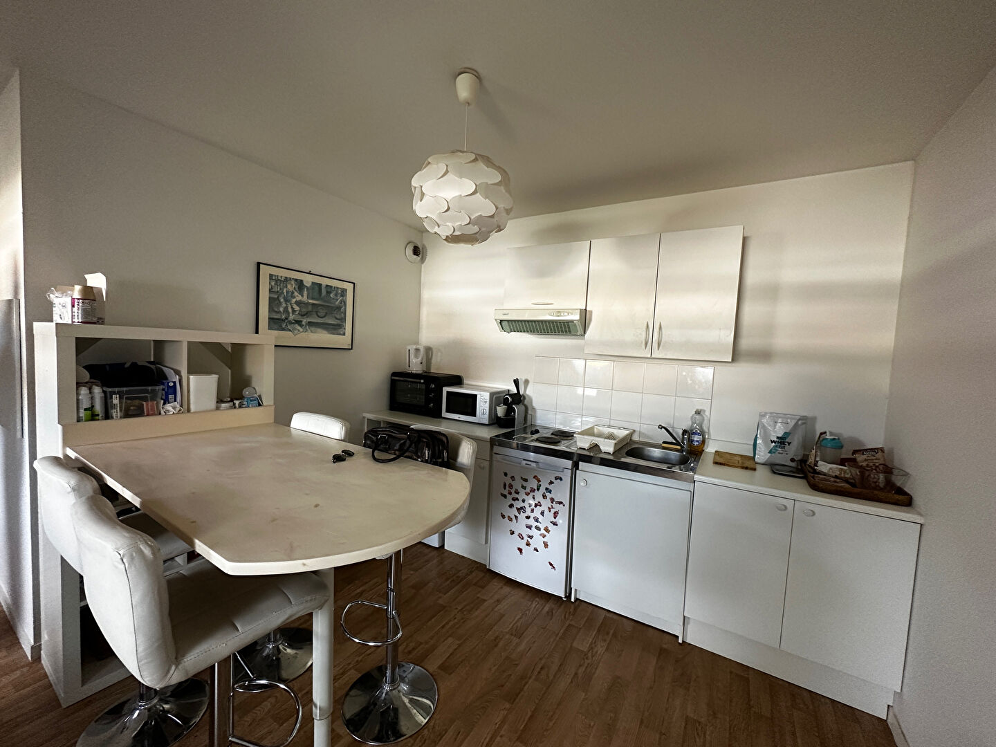 Photo LES SORINIÈRES : Appartement 1 pièce avec coin chambre et stationnement image 3/4