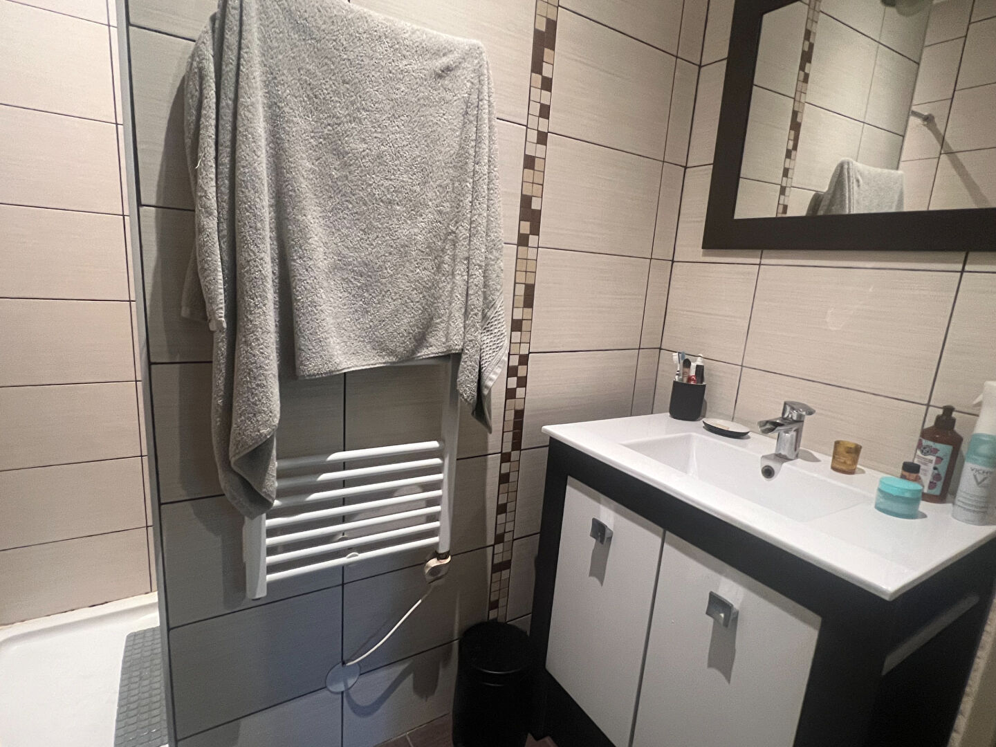 Photo T2 meublé 40 m² - Lyon 9 - Gorge de Loup image 4/5