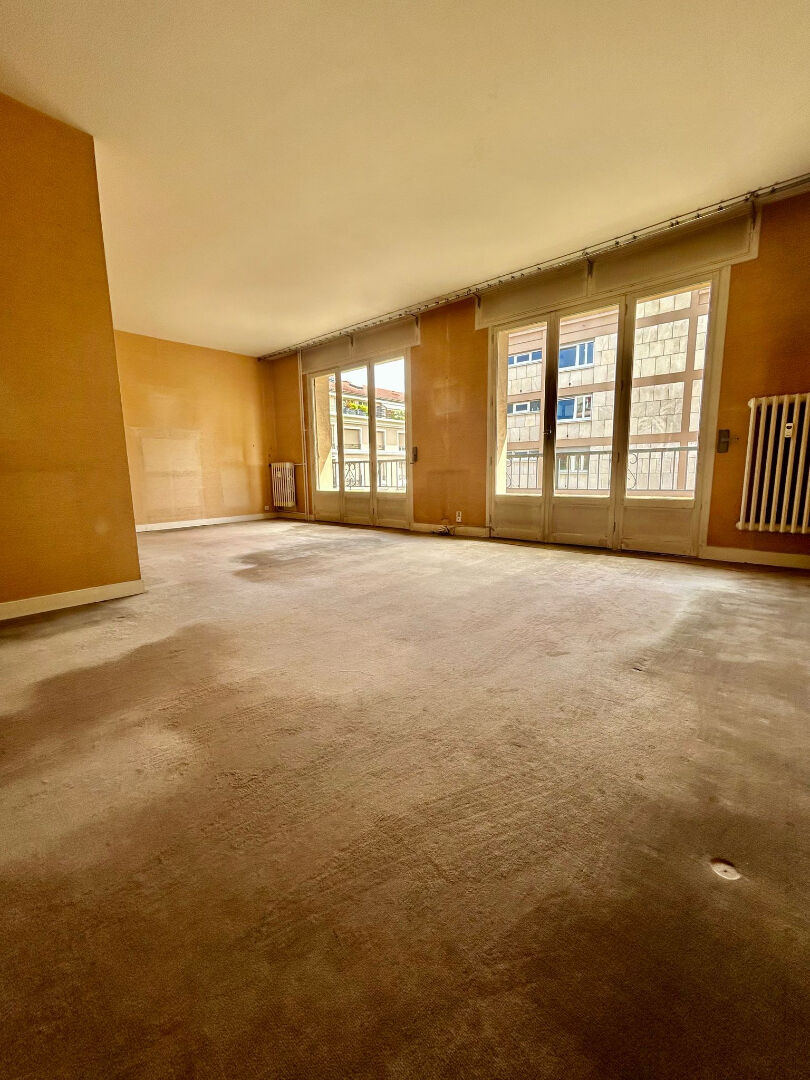 Photo A VENDRE T4 105M2 AVEC BALCON LYON 69006 image 6/6