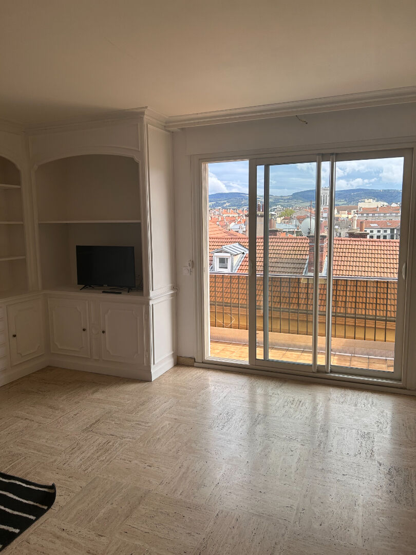 Agence immobilière de 
 Suit Home Patrimoine Lyon - Suithome 
