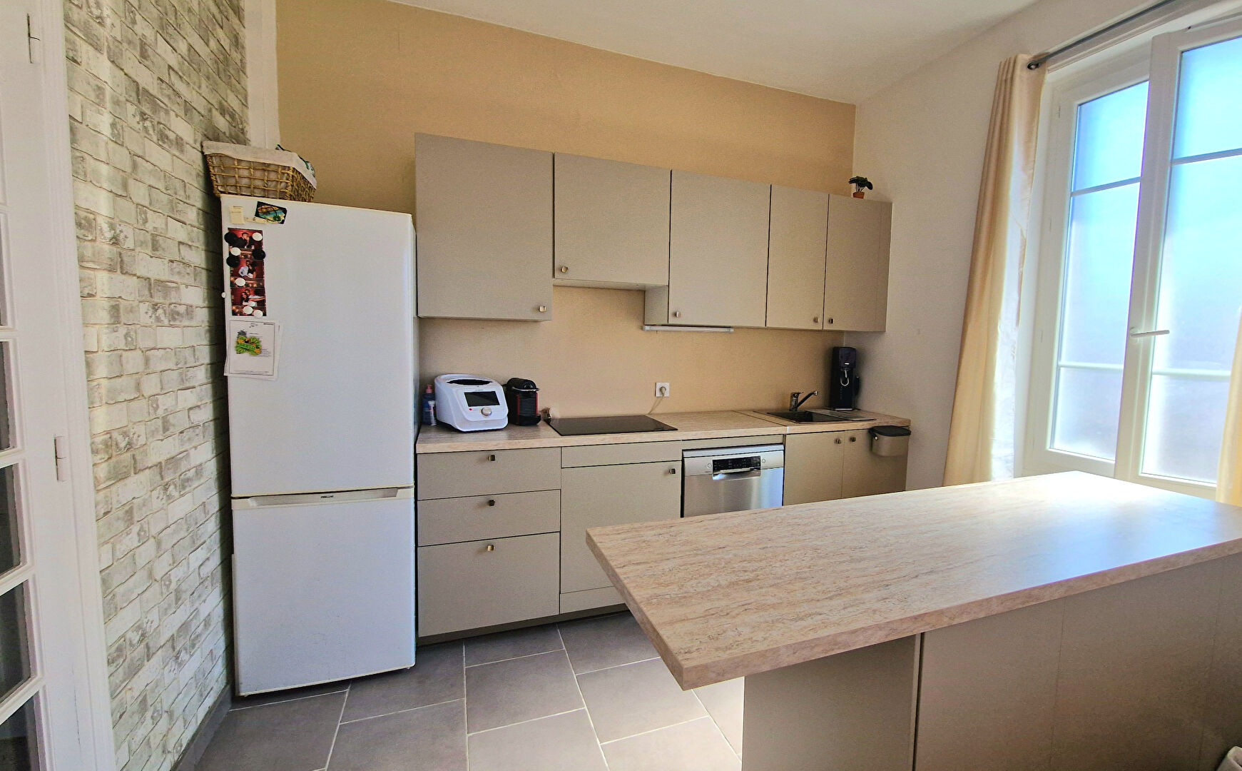 Belle opportunité à Villeurbanne-T2 de 55m2 au dernier étage