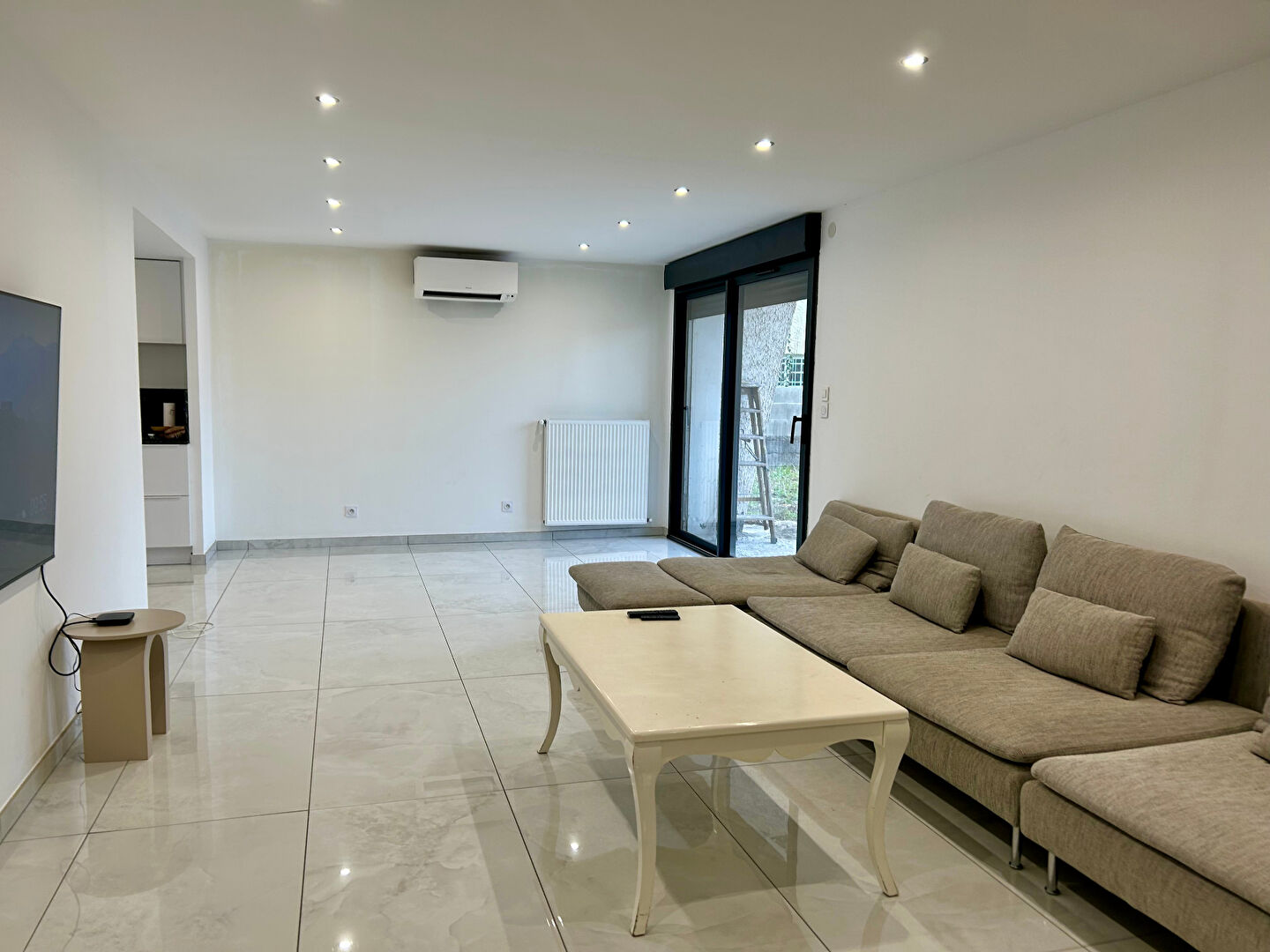 Maison familiale 220m2 avec terrain 1000m2 secteur Beausejour