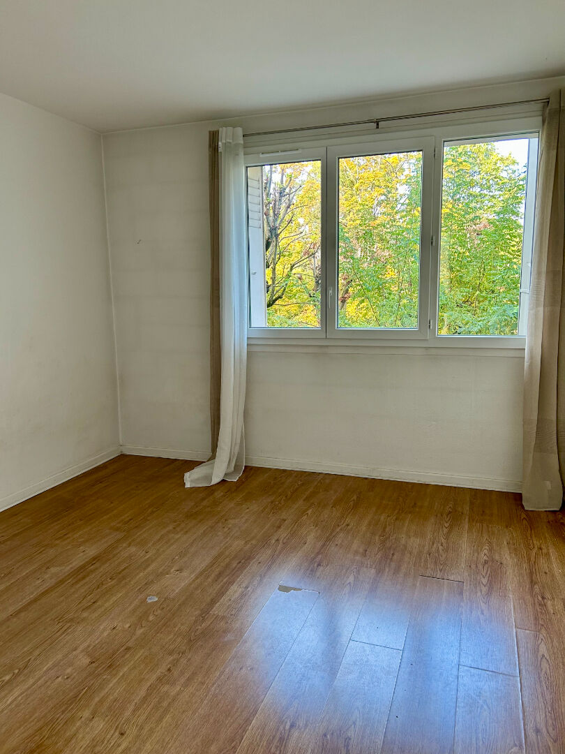 Photo T2 52m2 avec terrasse de 10 m2 - ECULLY image 6/6