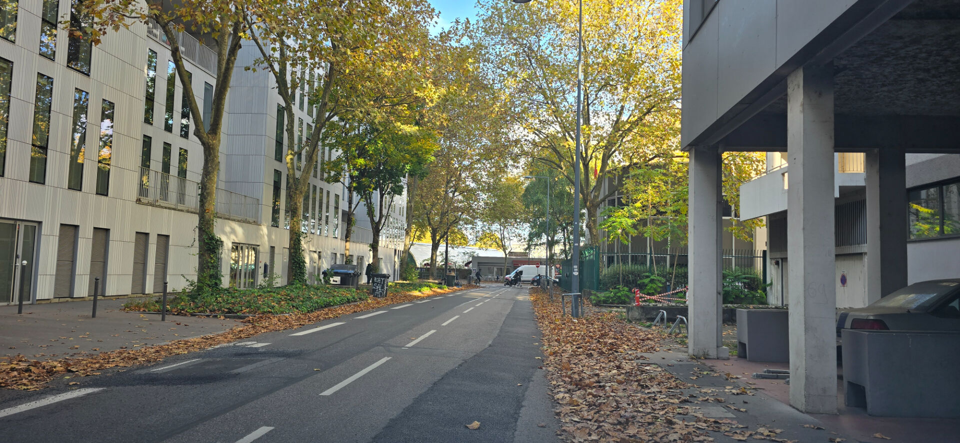 Photo Garage Box Fermé image 4/5