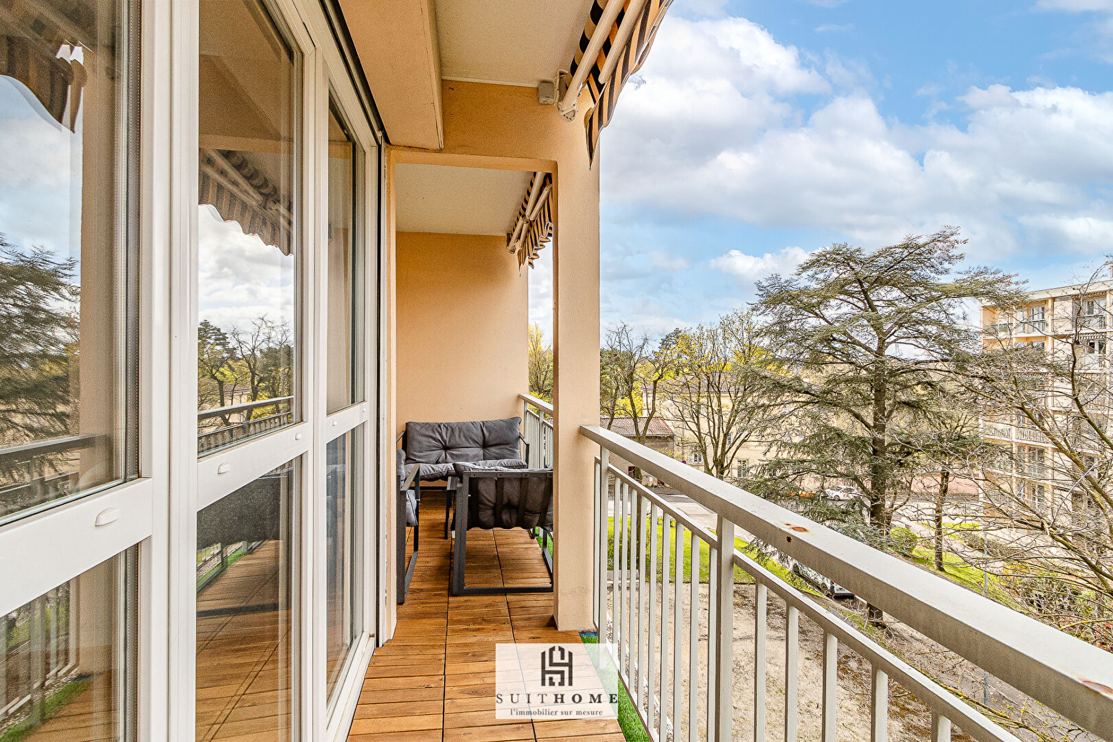 Agence immobilière de 
 Suit Home Patrimoine Lyon - Suithome 
