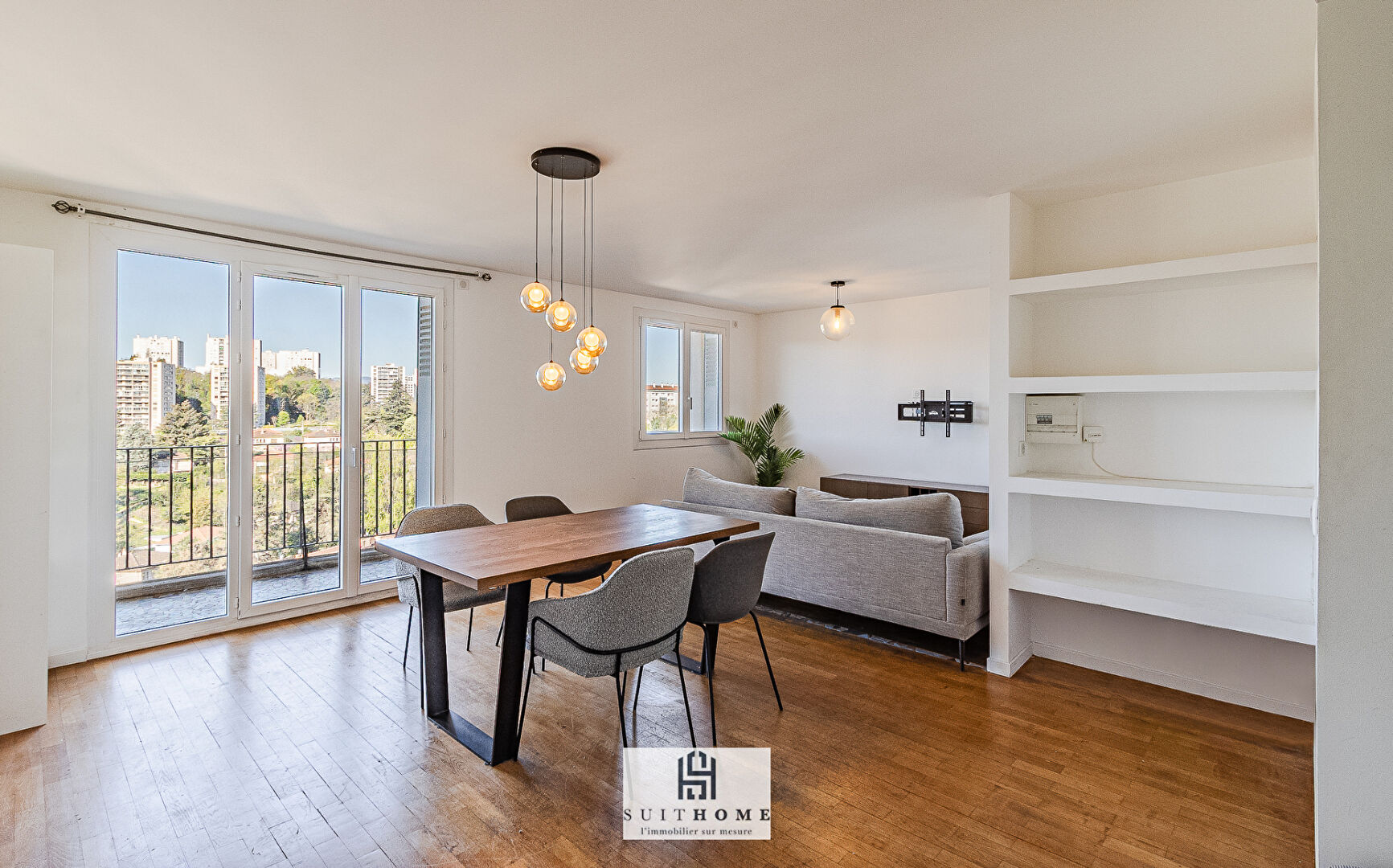 Agence immobilière de 
 Suit Home Patrimoine Lyon - Suithome 
