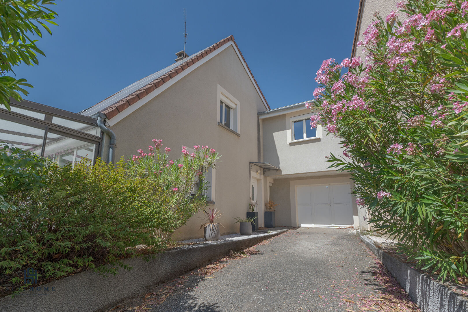 Agence immobilière de 
 Suit Home Patrimoine Lyon - Suithome 
