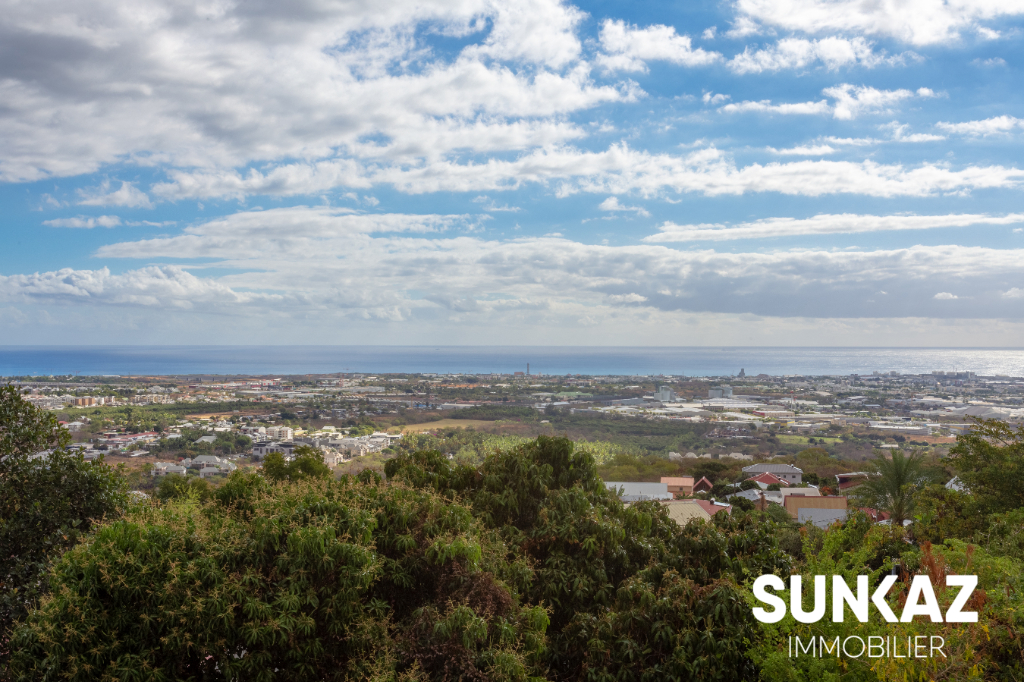 Photo A louer LA POSSESSION  - Appartement F4 en duplex - Loyer 1387 CC - Libre à partir du 1er novembre image 3/6