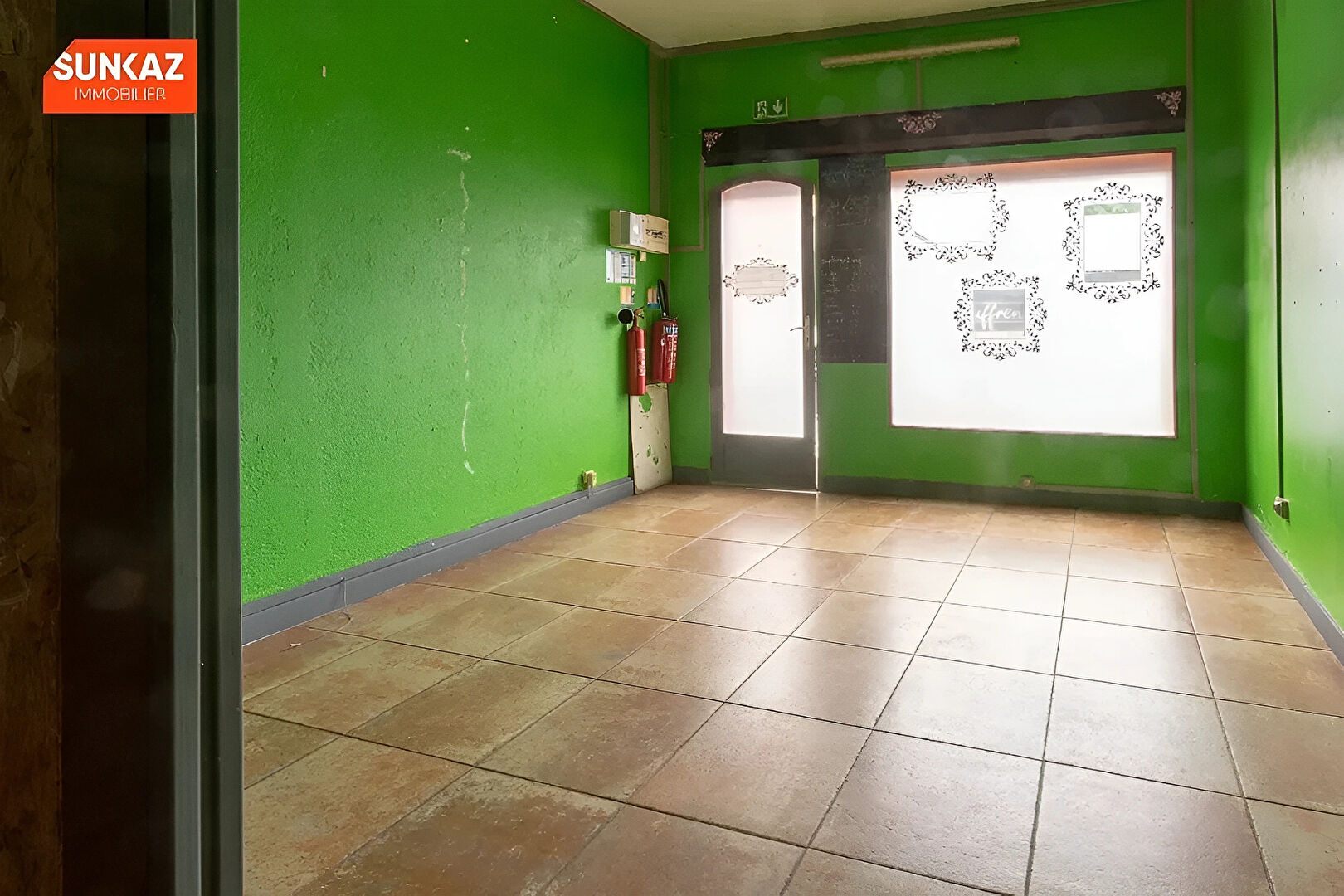 Photo Local commercial 33 m² - Hyper centre Saint-Pierre image 4/6
